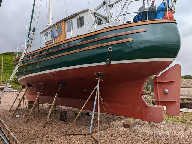 Classic 36' Motor Sailer Ketch