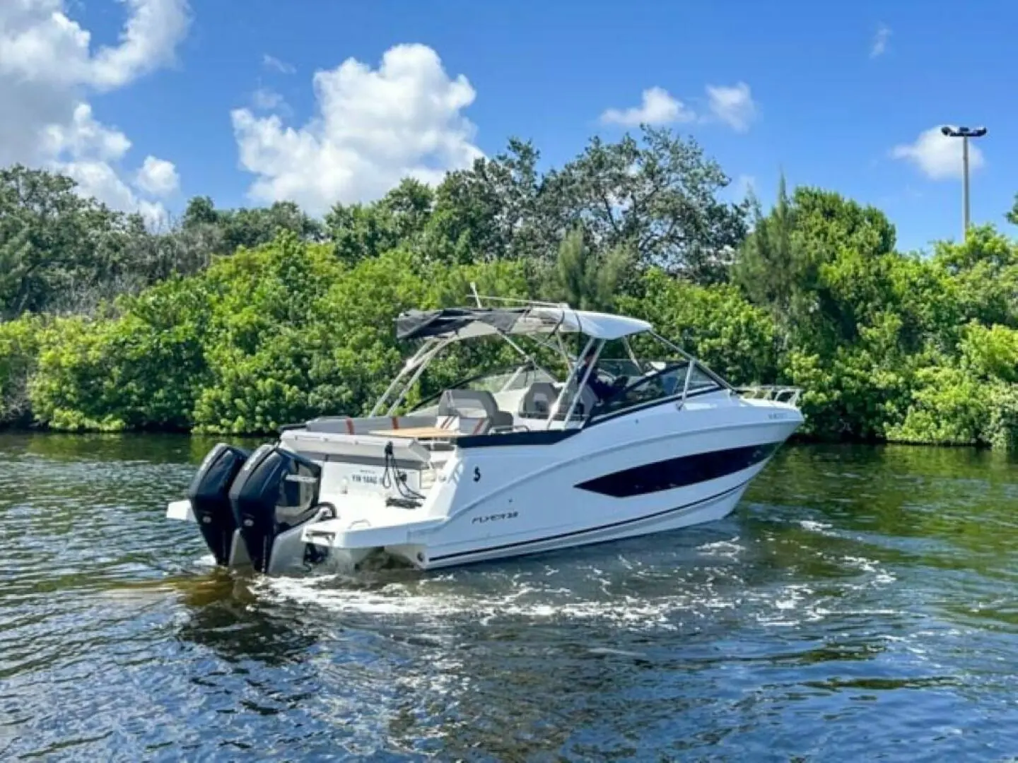 2020 Beneteau flyer 32