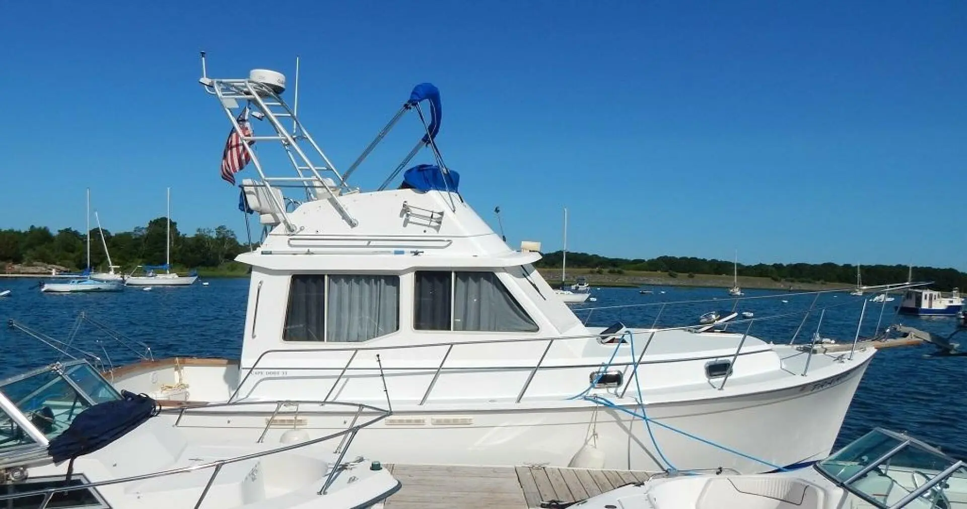 1990 Cape Dory flybridge