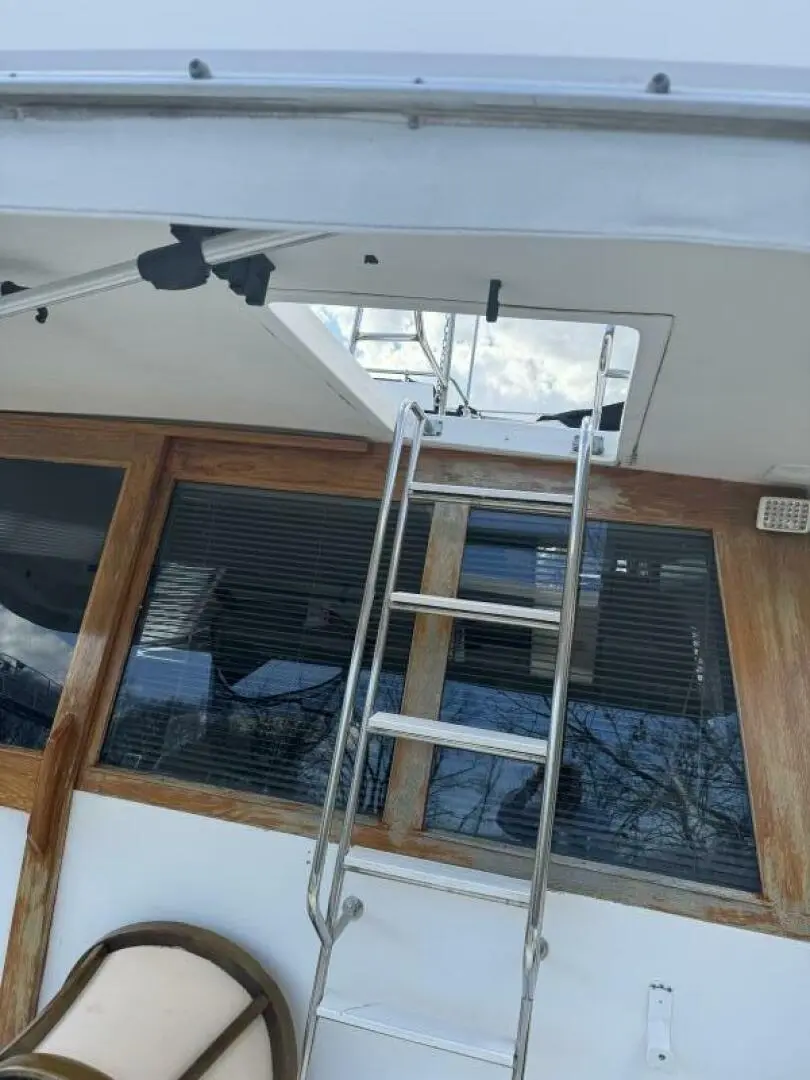 1994 Bayliner 4788 pilothouse