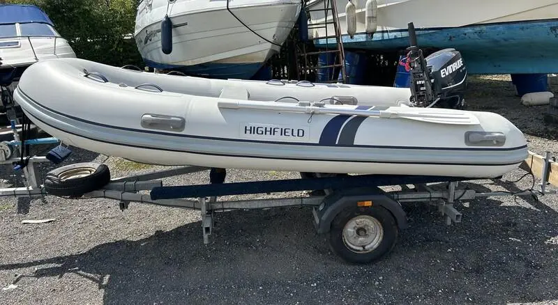 2016 Evinrude classic 340 rib boat