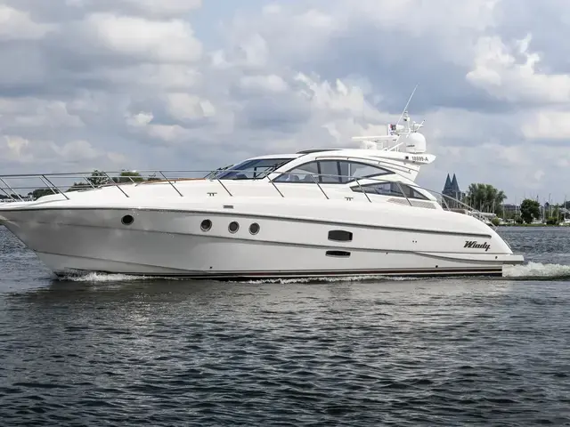 Windy Triton 48