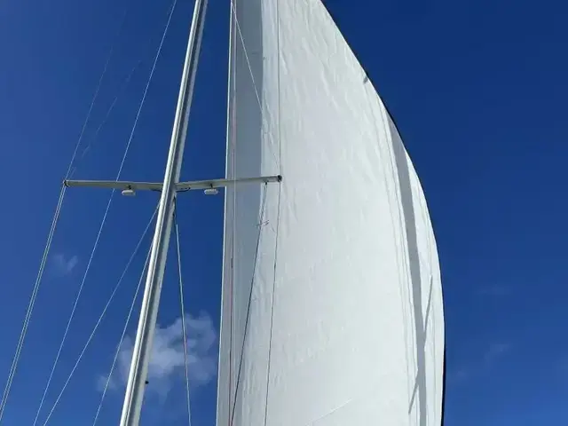 Catalina 400