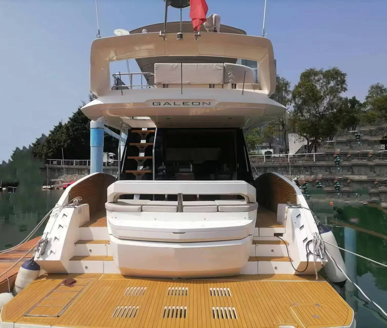 2015 Galeon 500 fly