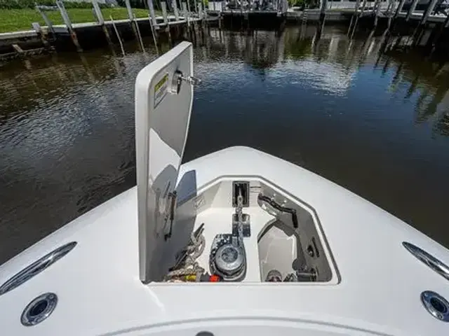 Boston Whaler 380 Outrage