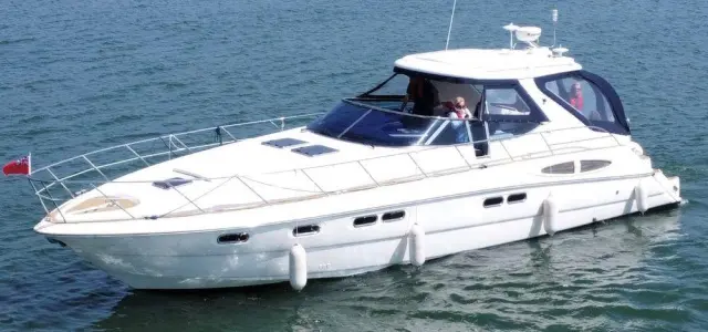 2004 Sealine s48