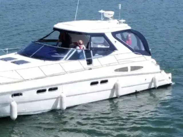 Sealine S48