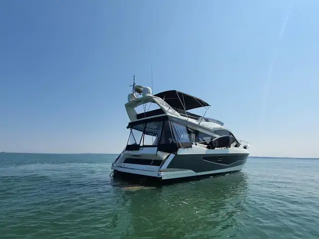 Galeon 550 Fly