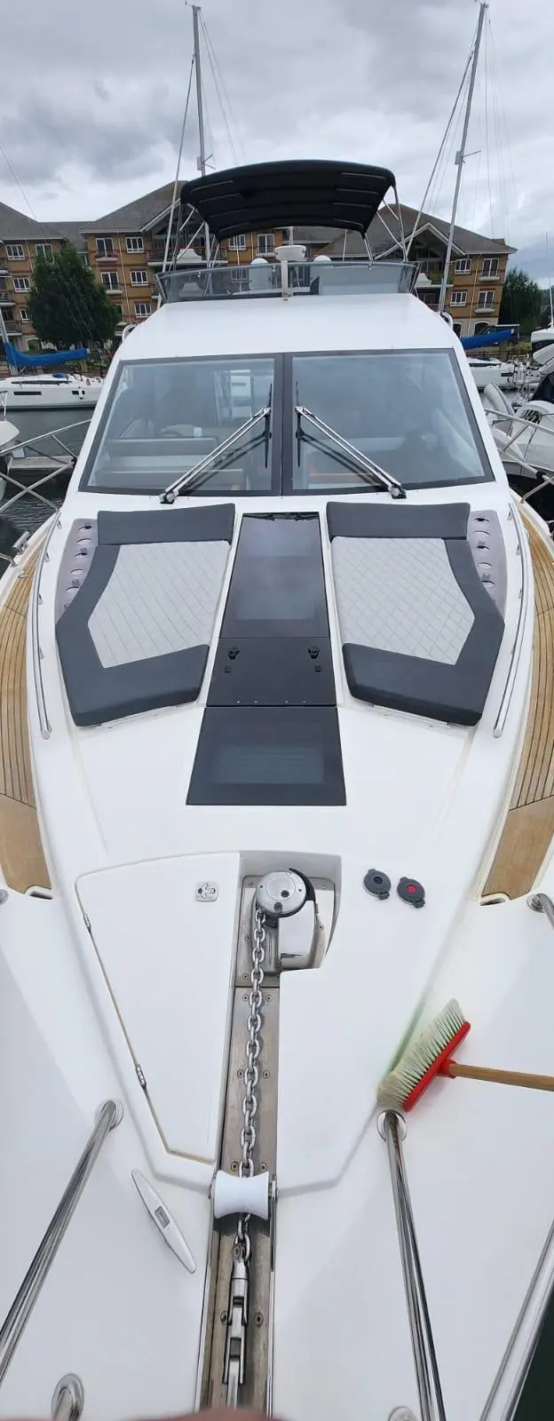 2017 Galeon 550 fly