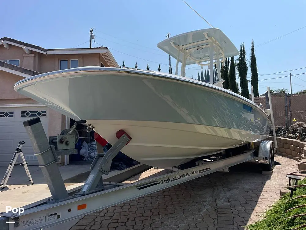 2020 Boston Whaler 240 dauntless