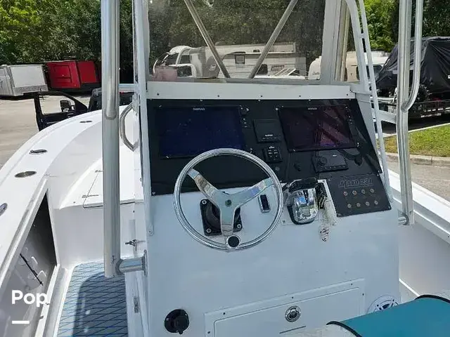 Mako 231 Center Console