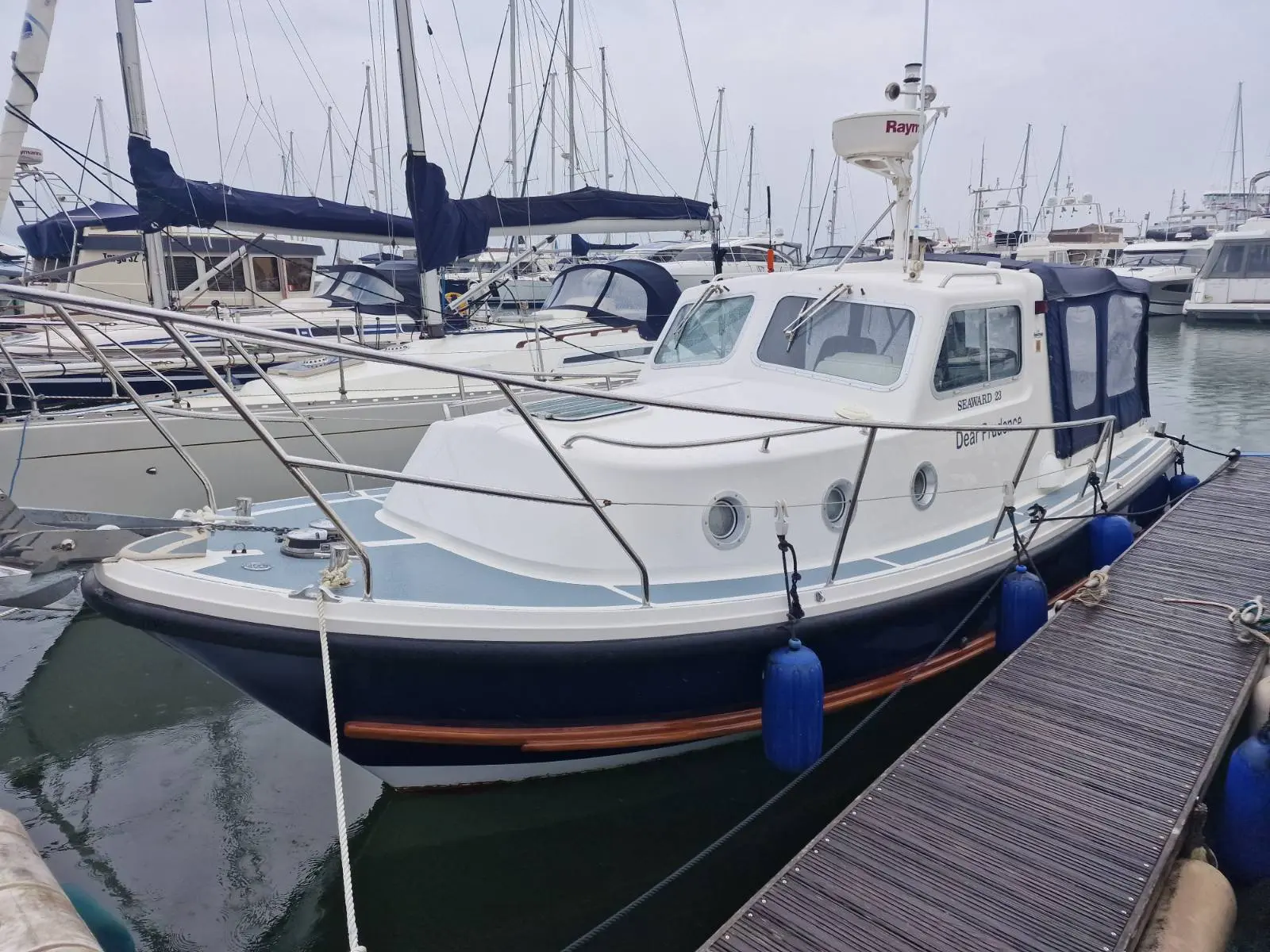 2013 Seaward 23 motor cruiser