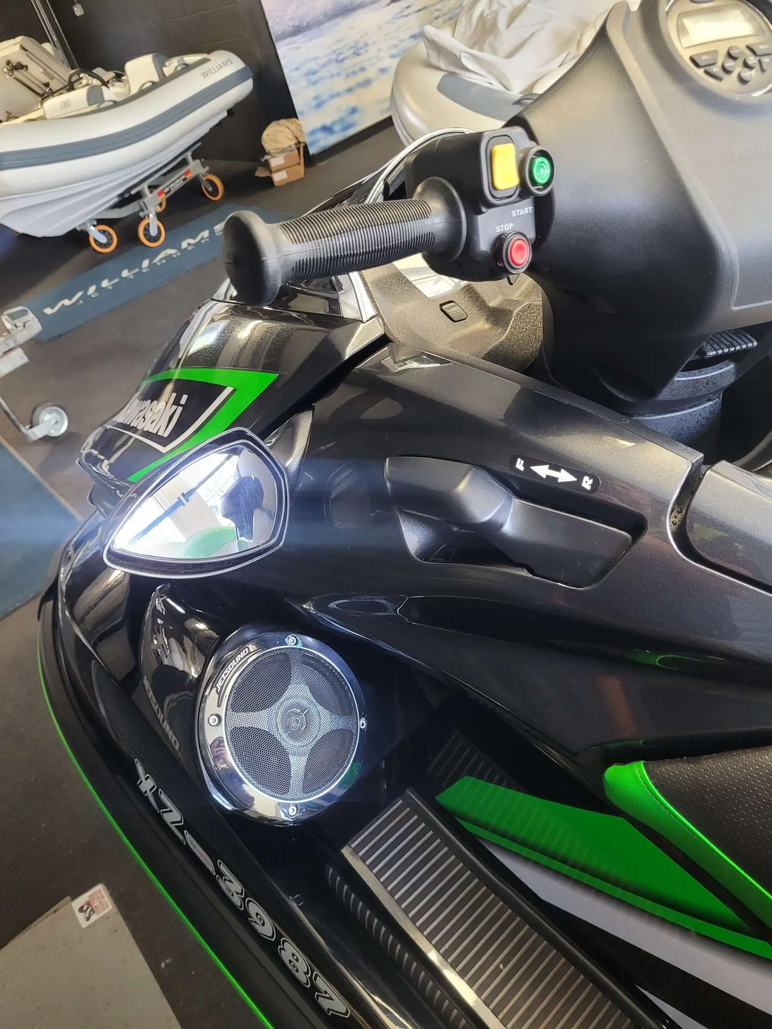 2021 Kawasaki ultra 310 lx