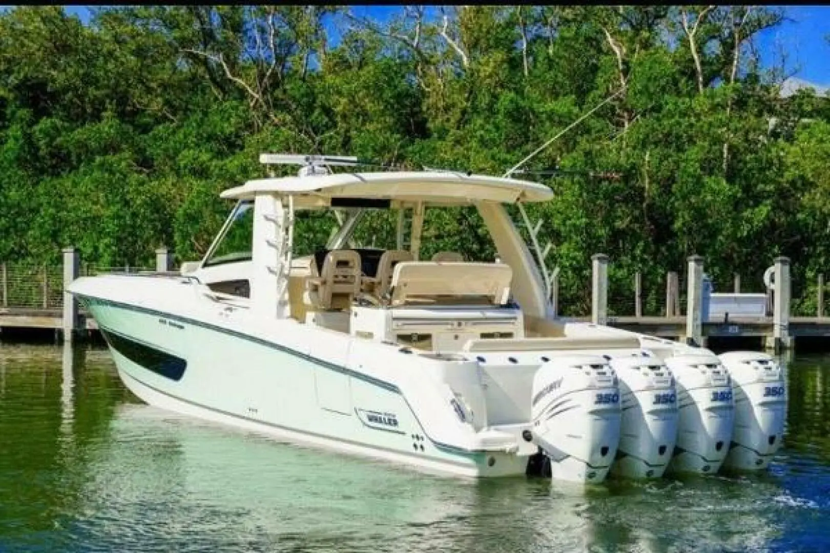 2018 Boston Whaler 420 outrage