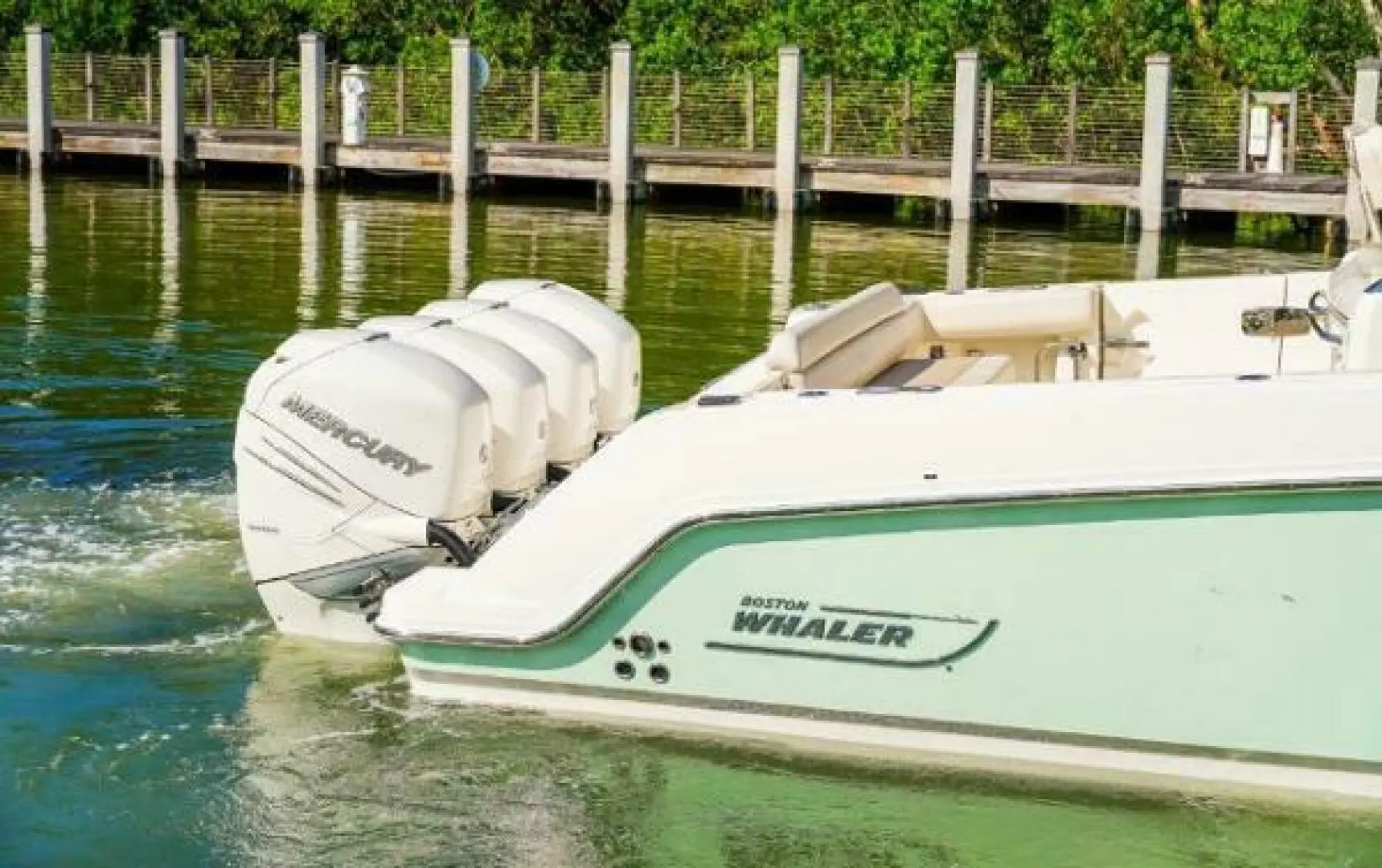 2018 Boston Whaler 420 outrage