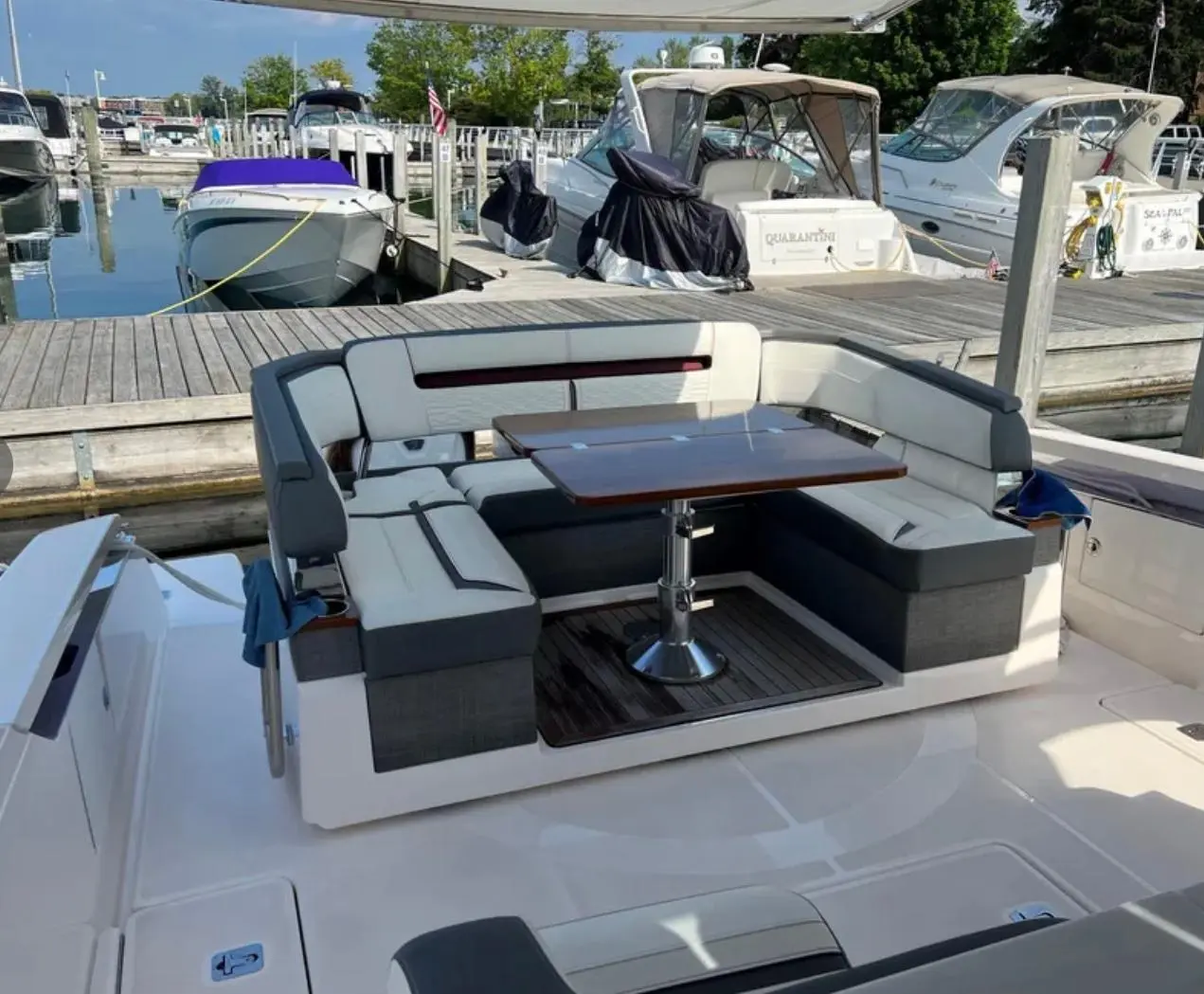 2019 Tiara 38 ls