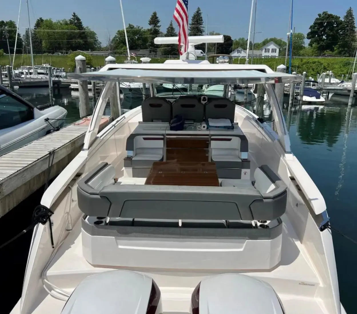 2019 Tiara 38 ls