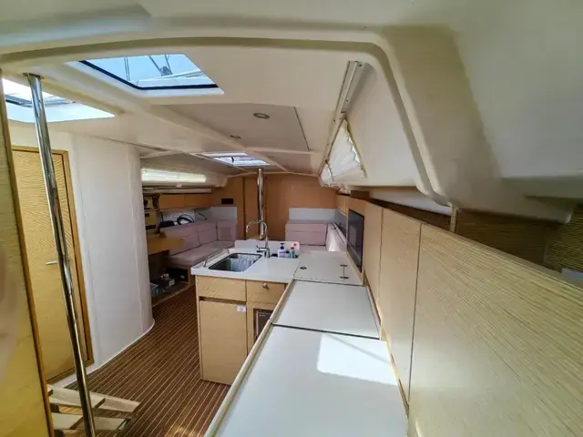 Hanse 418