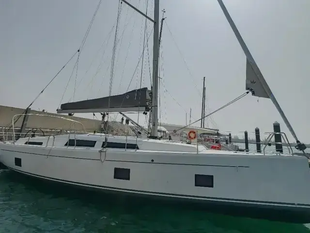 Hanse 418