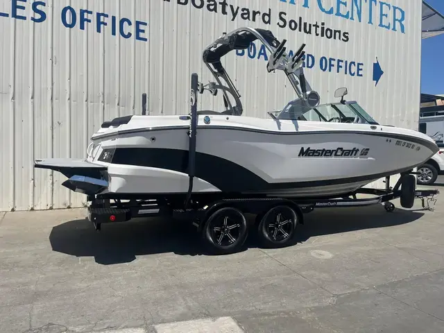 Mastercraft XT22