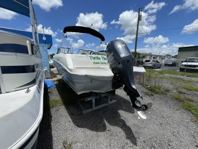 Stingray Boats 231 Dc