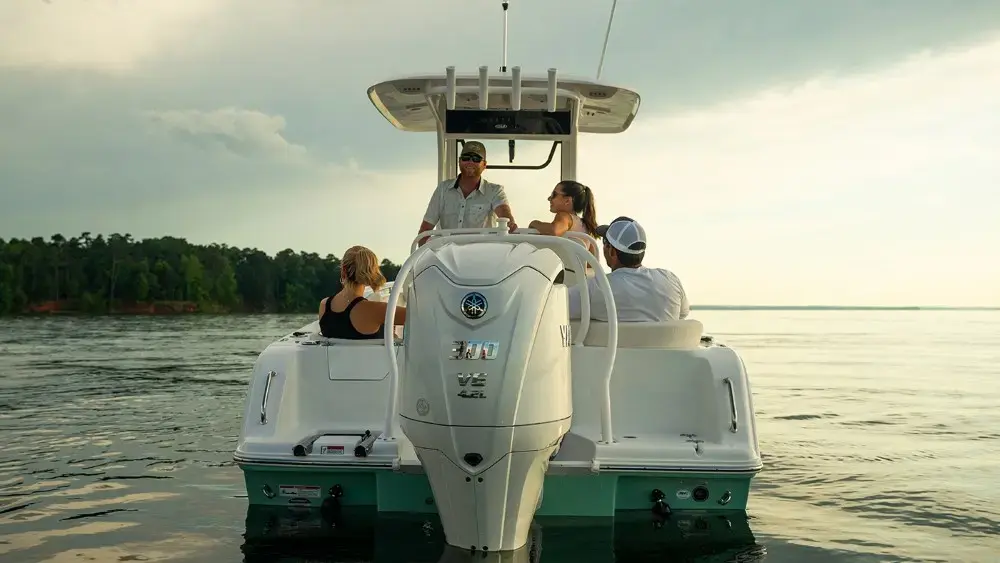 2025 Sea Hunt ultra 239 se