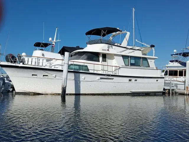 Hatteras 53 Extended Deck