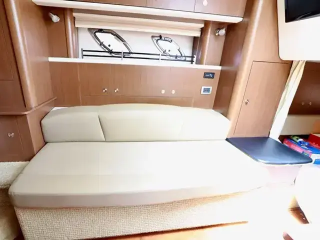 Sea Ray Sundancer 330