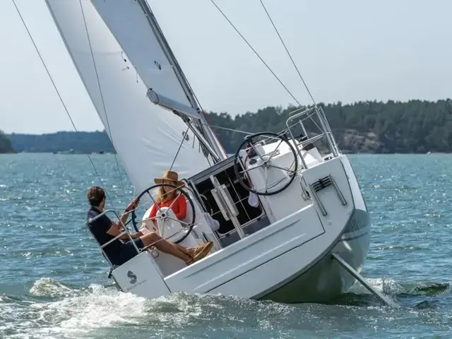 Beneteau Oceanis 30.1