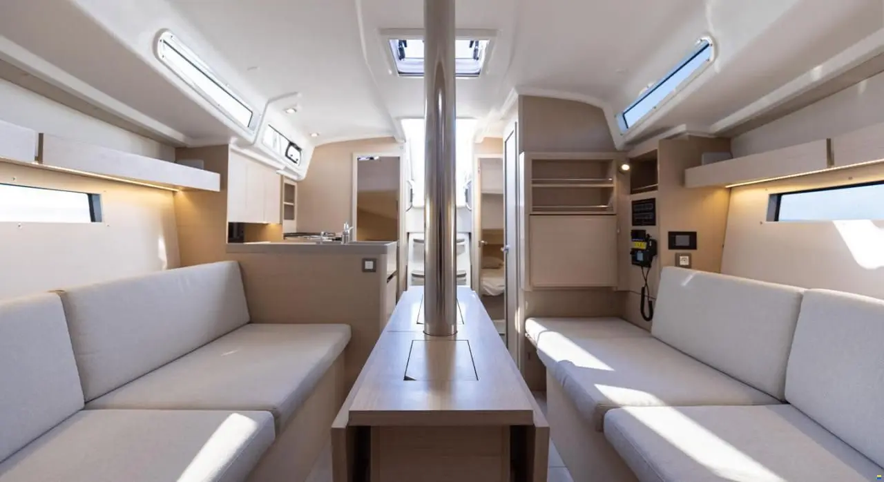 2023 Beneteau oceanis 34.1