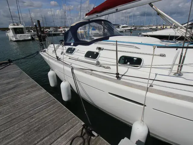 Beneteau First 33.7