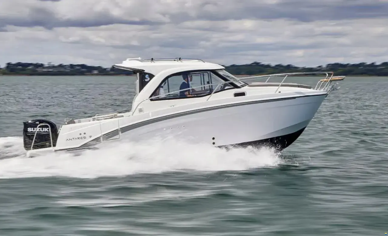 2023 Beneteau antares 7