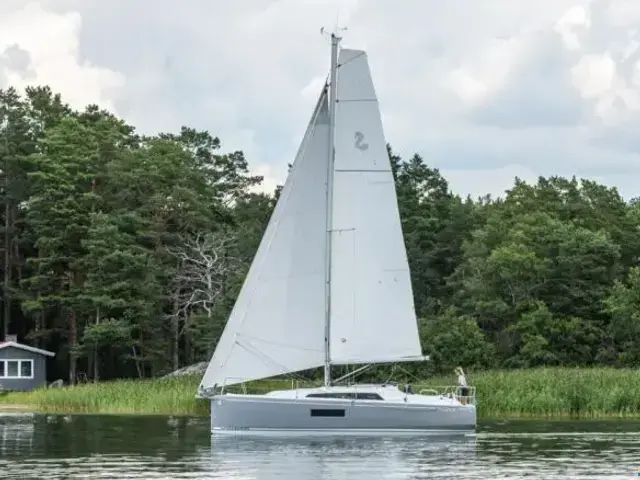 Beneteau Oceanis 30.1