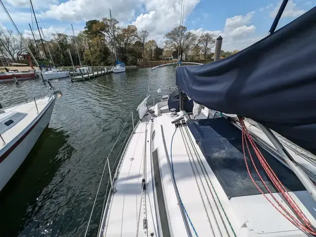 Canadian Sailcraft 36 Merlin