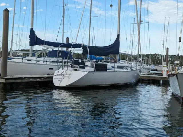 Canadian Sailcraft 36 Merlin