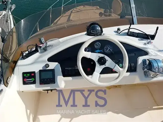 Marine Projects PRINCESS 360