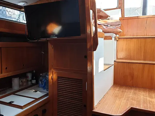 Helmsman 49 Trans-Ocean