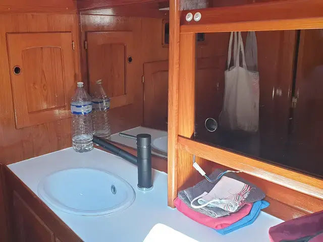 Helmsman 49 Trans-Ocean