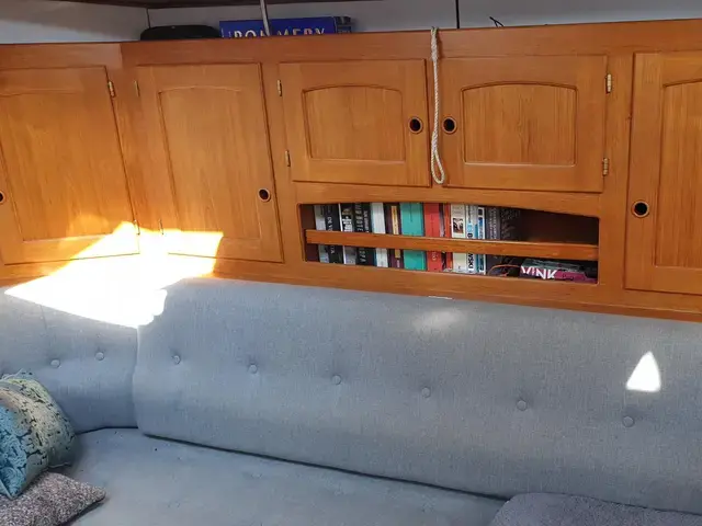 Helmsman 49 Trans-Ocean