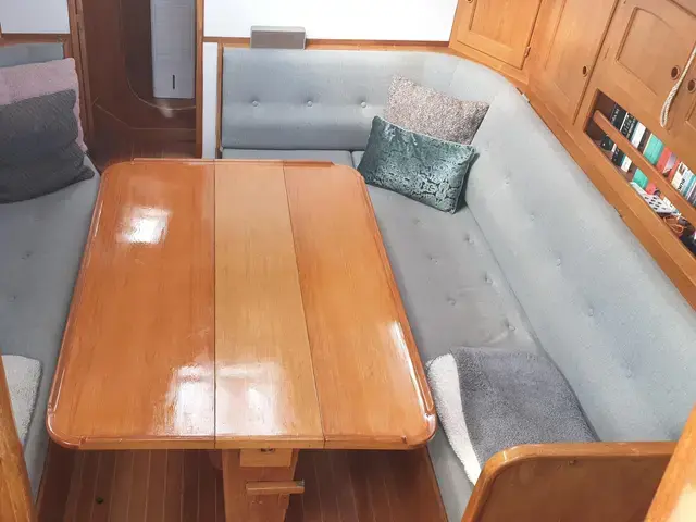 Helmsman 49 Trans-Ocean