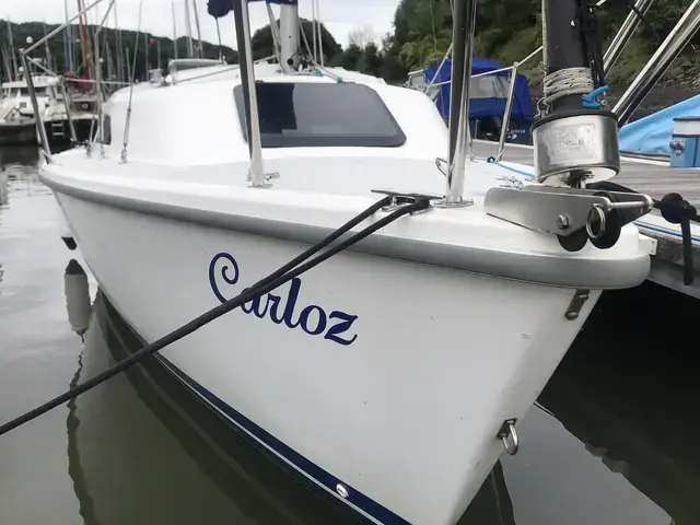 Catalina 22