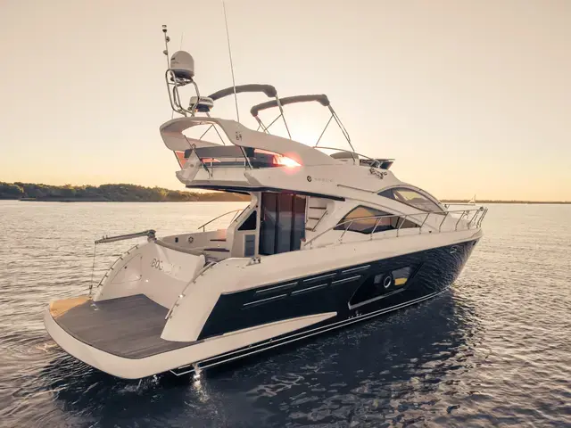 Segue Flybridge 55