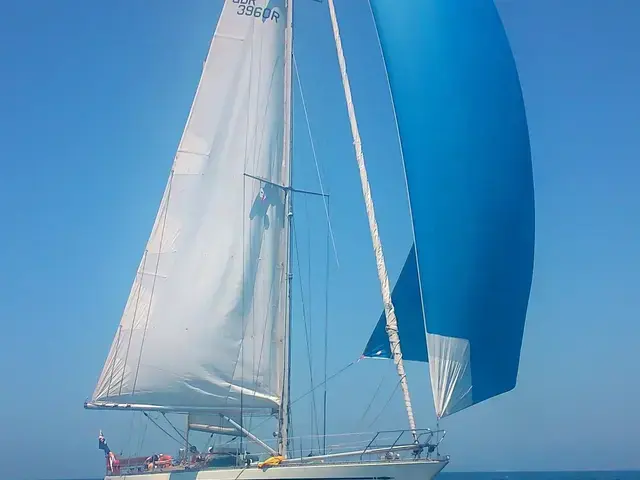 Helmsman Bosun Queen 55