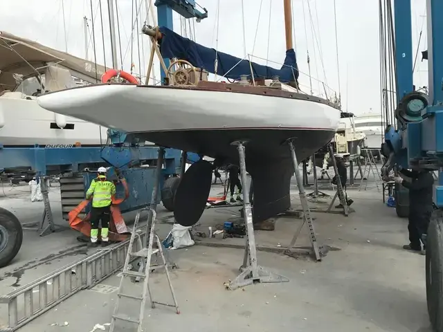 SK Classic Wood Sailing Vessel