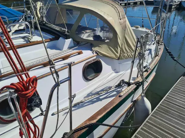 Pacific Seacraft 34