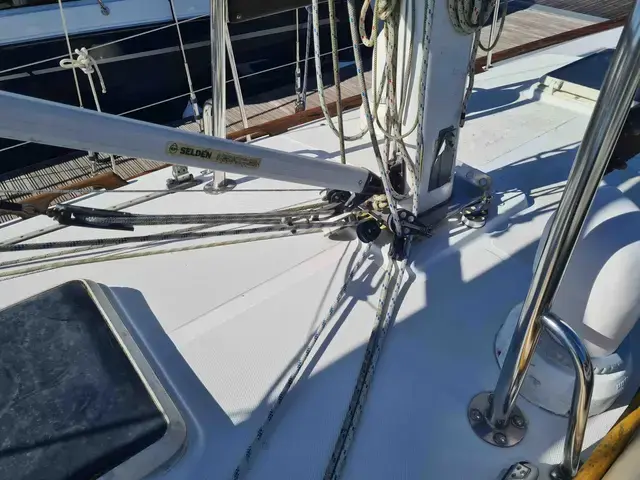 Pacific Seacraft 34