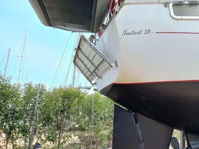 Nauticat 38