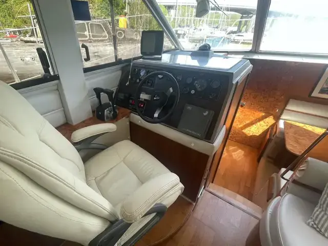 Fairline Corniche 31 Fly