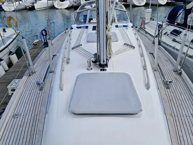 Hallberg Rassy 342