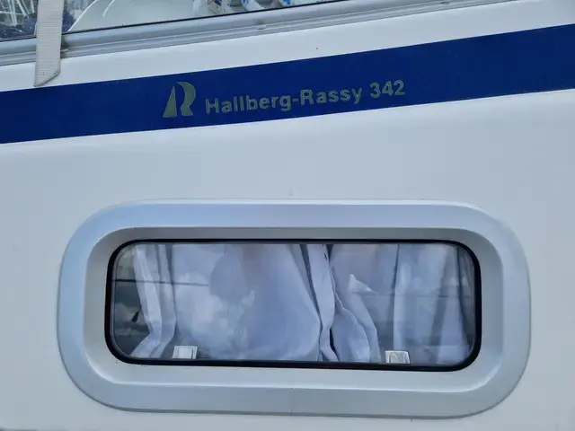 Hallberg Rassy 342